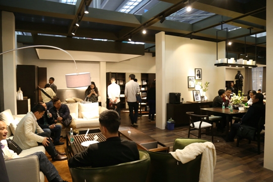 那里家居深圳國(guó)際家具展暨第二屆 斬獲三項(xiàng)大獎(jiǎng)(圖2) 那里家居深圳國(guó)際家具展暨第二屆 斬獲三項(xiàng)大獎(jiǎng)(圖2)