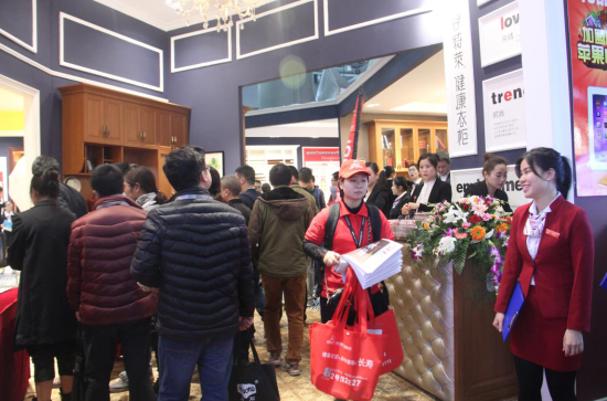 伊特萊健康衣柜O級防霉抗菌板上市 伊特萊健康衣柜O級防霉抗菌板上市