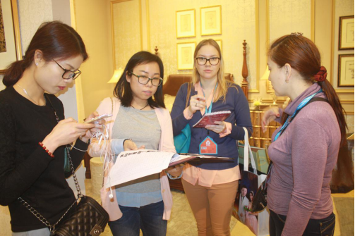 富邦美品閃耀東莞名家具展 中外最喜愛的嘉年華(圖5) 極致自然美 溫情云設(shè)計:富邦美品閃耀東莞名家具展