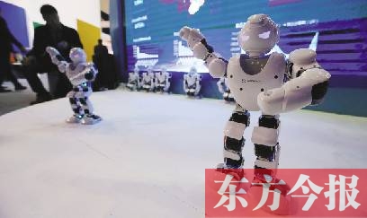 展區(qū)熱鬧透了企業(yè)“勾人”的花樣也數(shù)不勝數(shù)(圖1) 展區(qū)熱鬧透了企業(yè)“勾人”的花樣也數(shù)不勝數(shù)(圖1)