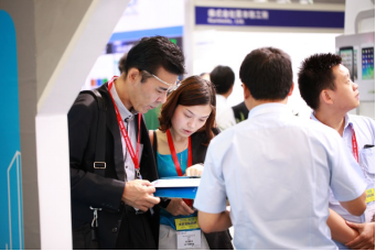 2016上海國(guó)際全觸展 匯聚高質(zhì)量買(mǎi)家(圖2) 高質(zhì)量買(mǎi)家匯聚2016上海國(guó)際全觸展