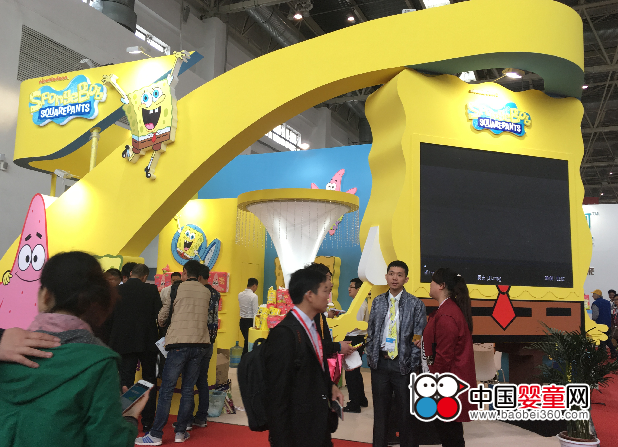 海綿寶寶&派大星紙尿褲歡樂亮相北京京正展(圖1) 海綿寶寶&派大星紙尿褲歡樂亮相北京京正展(圖1)