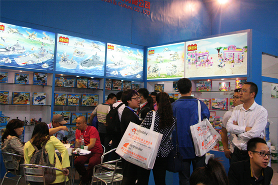 第28屆廣州國際玩具及模型展 “小白龍”來了(圖2) 第28屆廣州國際玩具及模型展 “小白龍”來了(圖2)
