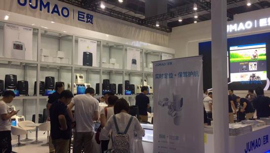 江蘇巨貿(mào)亮相2017國際醫(yī)療器械展(圖1) 江蘇巨貿(mào)亮相2017國際醫(yī)療器械展 智慧醫(yī)療戰(zhàn)略引人關(guān)注