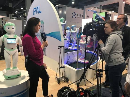 決戰(zhàn)CES 2018 i寶機(jī)器人展露崢嶸(圖4) 決戰(zhàn)CES 2018 i寶機(jī)器人展露崢嶸(圖4)